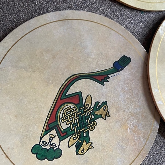 Vintage Connemara Bodhrans Set of 6 Round Celtic
Placemats A6 - Picture 6 of 13